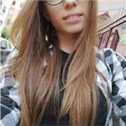 Docente di lingua francese e inglese offre lezioni private a studenti di qualsiasi età e livello. 
Si garantisce: professionalità